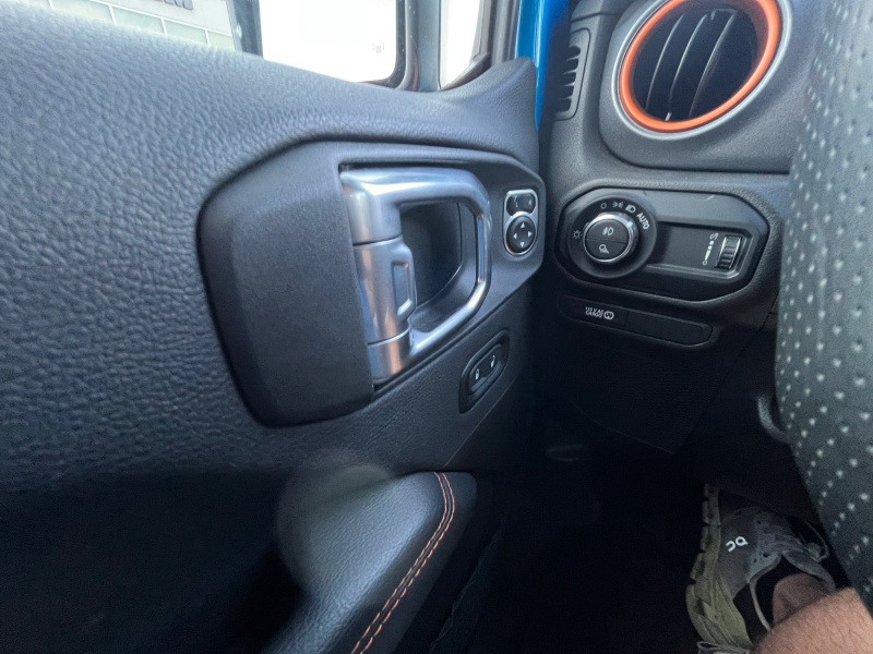 2023 Jeep Gladiator