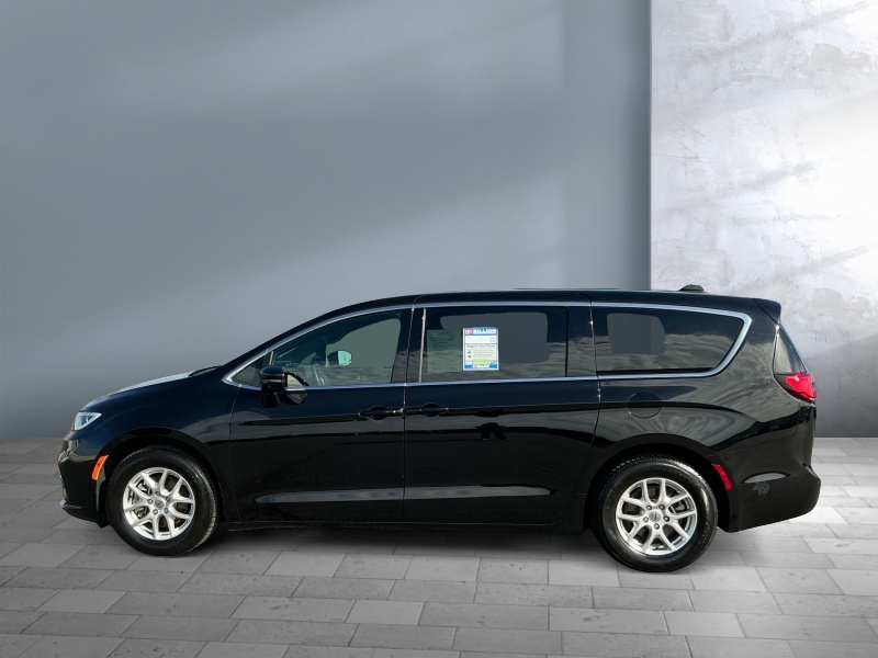 2025 Chrysler Pacifica