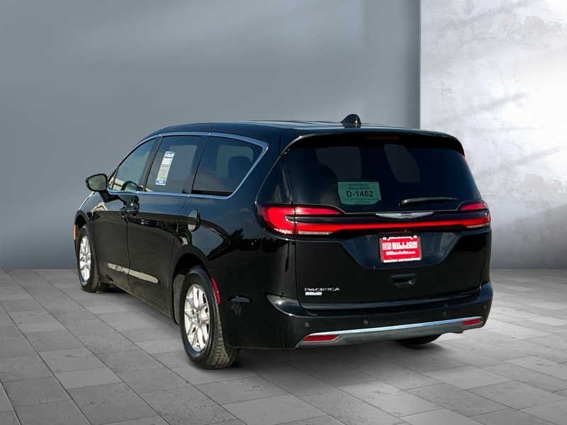 2025 Chrysler Pacifica