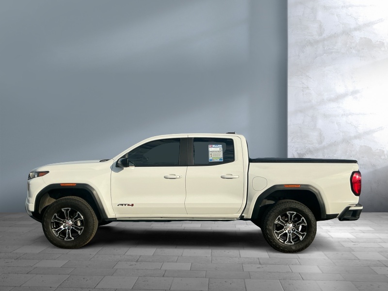 2024 GMC Canyon