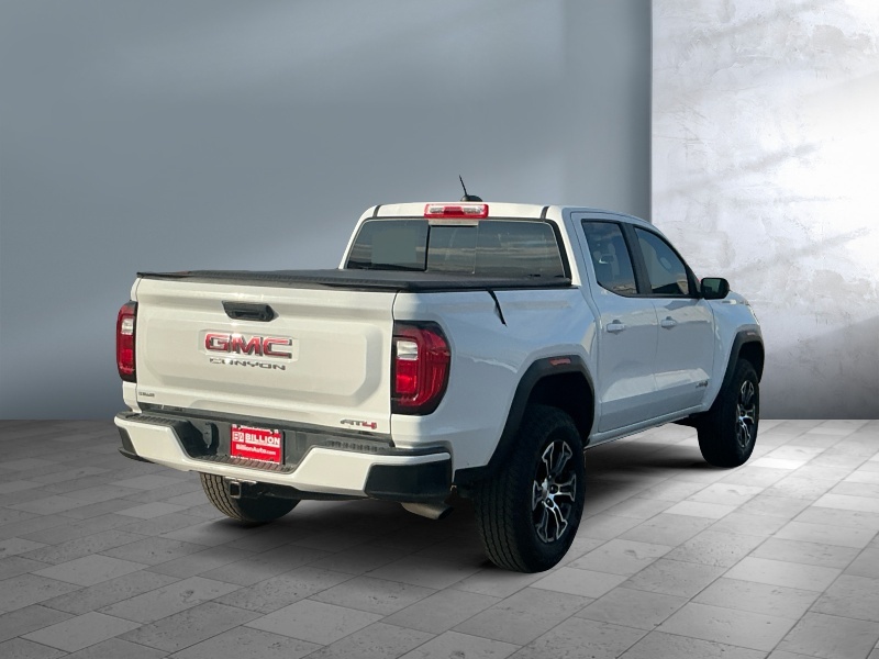 2024 GMC Canyon