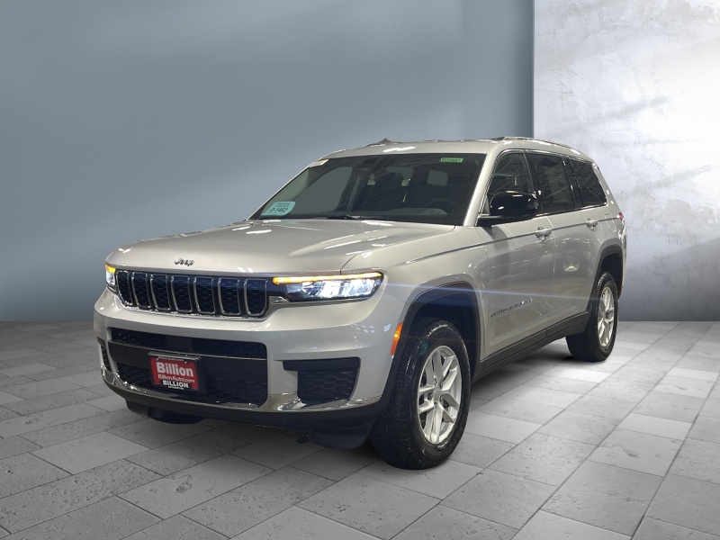 New 2023 Jeep Grand Cherokee L Laredo SUV