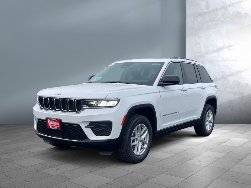 New 2023 Jeep Grand Cherokee Laredo X SUV