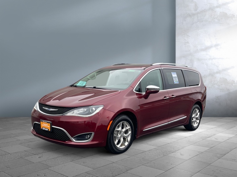 Used 2018 Chrysler Pacifica Limited Van