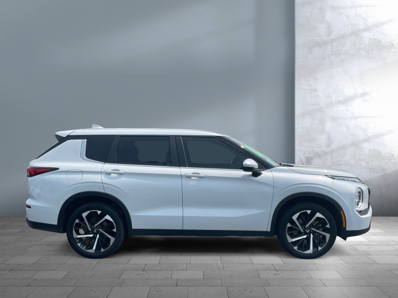 2022 Mitsubishi Outlander