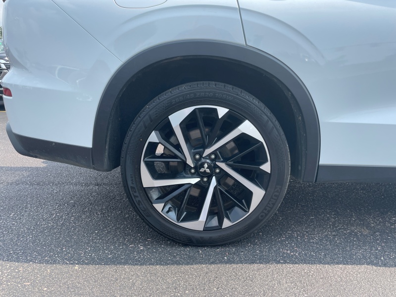 2022 Mitsubishi Outlander