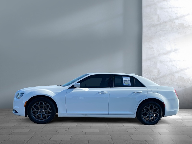 2018 Chrysler 300