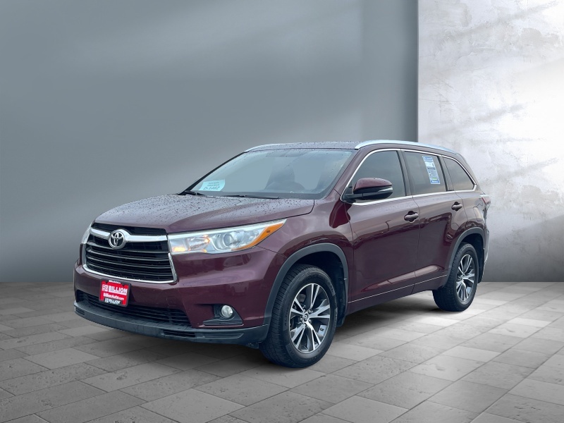 Used 2016 Toyota Highlander XLE SUV