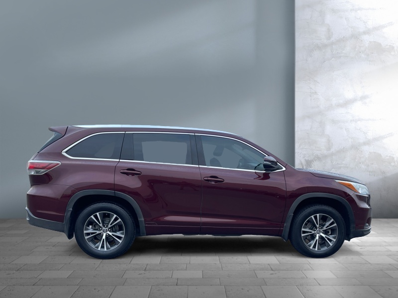 2016 Toyota Highlander