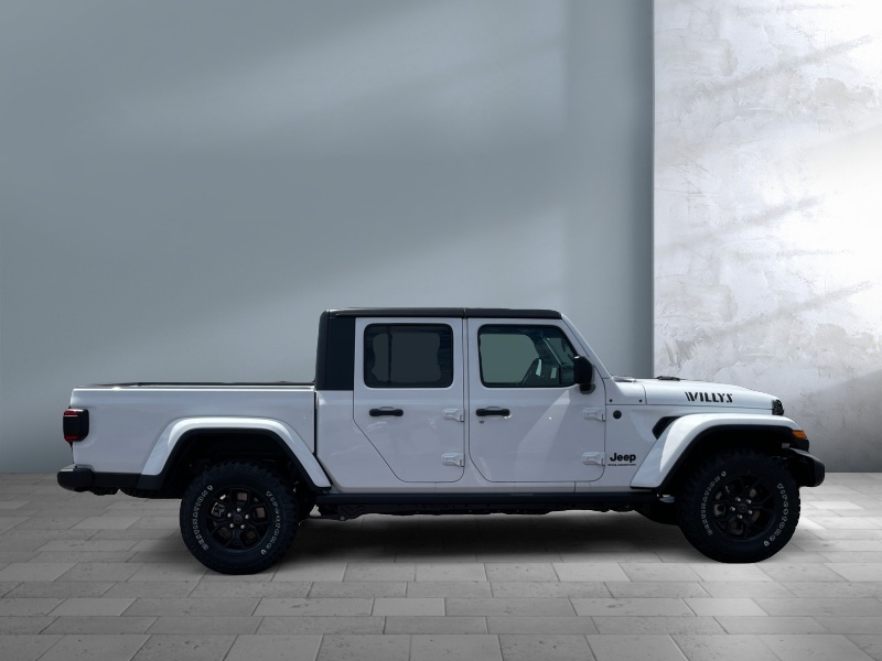 2024 Jeep Gladiator