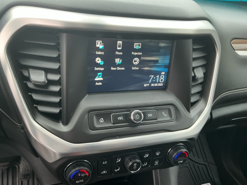 2018 GMC Acadia