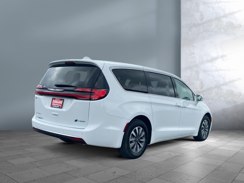 2022 Chrysler Pacifica