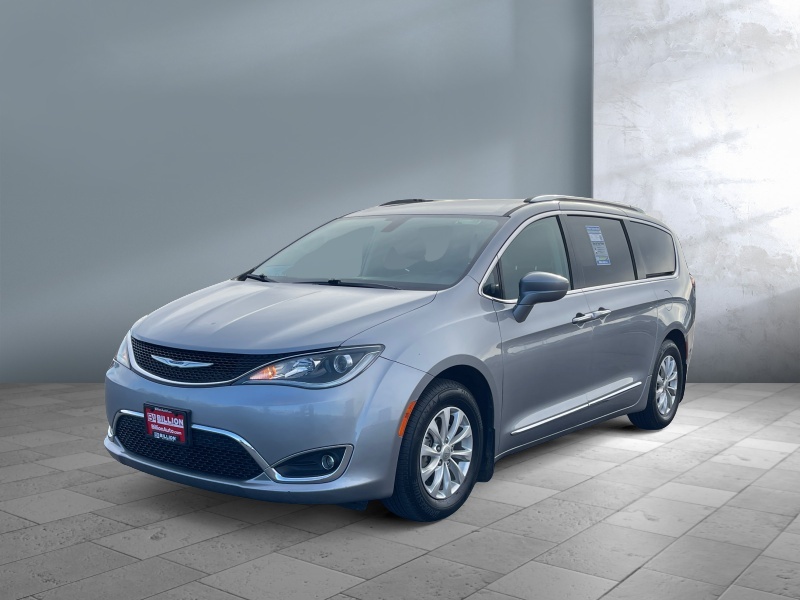 Used 2019 Chrysler Pacifica Touring L Van