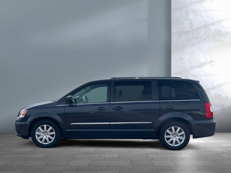 2014 Chrysler Town and Country