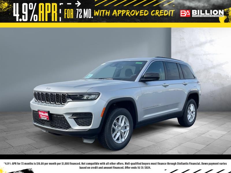 New 2024 Jeep Grand Cherokee Laredo X SUV