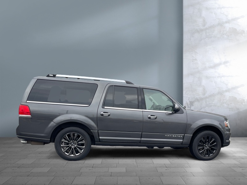 2017 Lincoln Navigator L