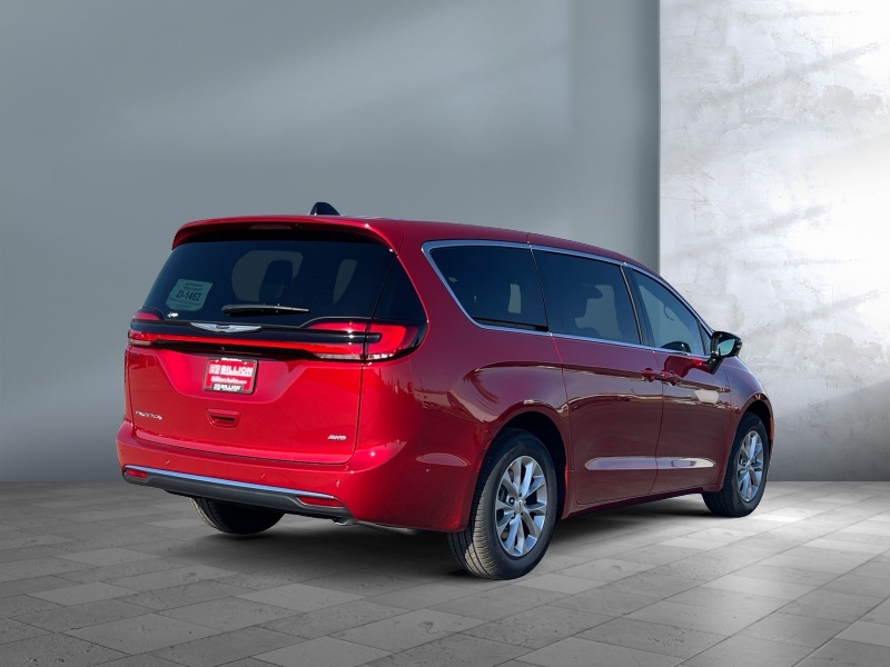 2025 Chrysler Pacifica