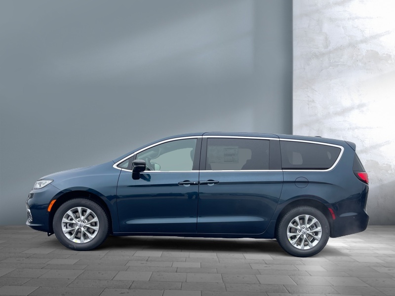 2025 Chrysler Pacifica