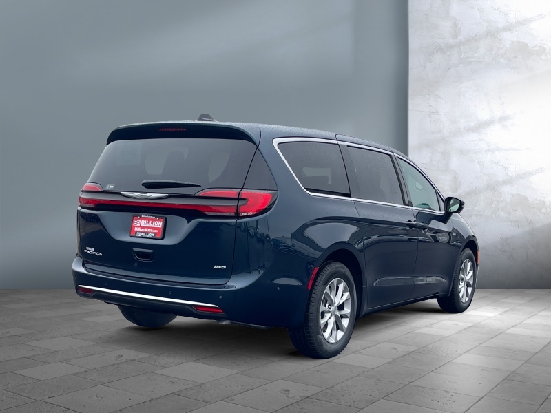 2025 Chrysler Pacifica