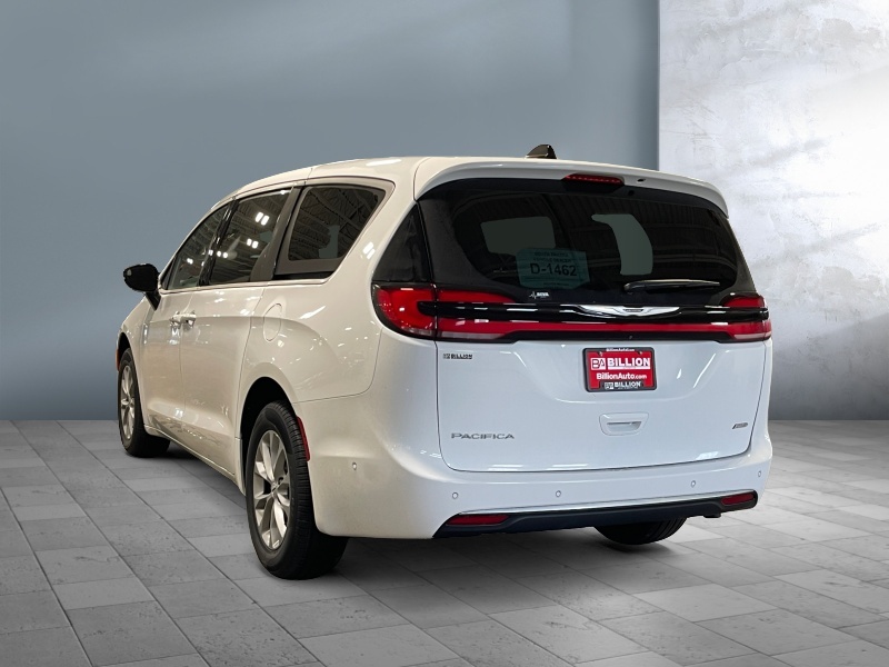 2025 Chrysler Pacifica