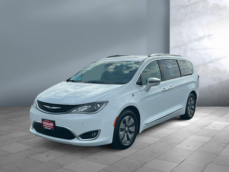 Used 2018 Chrysler Pacifica Hybrid Limited Vans
