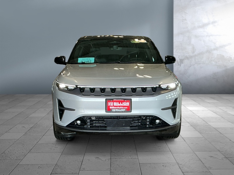 2025 Jeep Wagoneer S