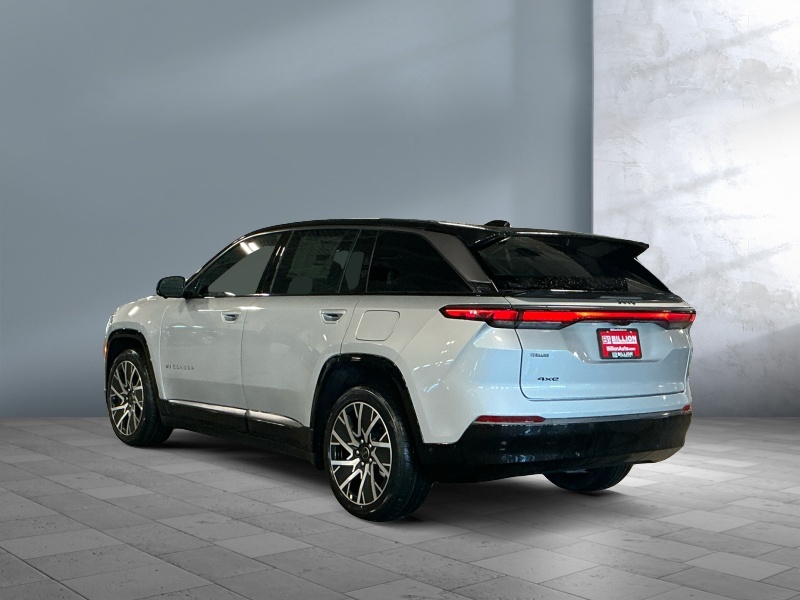 2025 Jeep Wagoneer S
