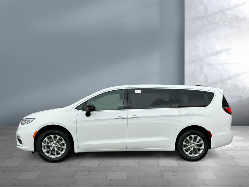 2025 Chrysler Pacifica