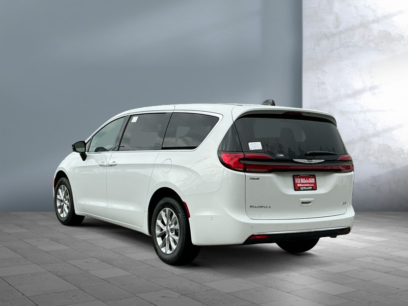 2025 Chrysler Pacifica
