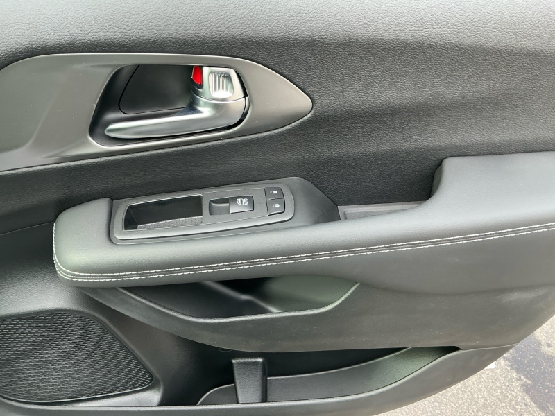 2025 Chrysler Pacifica