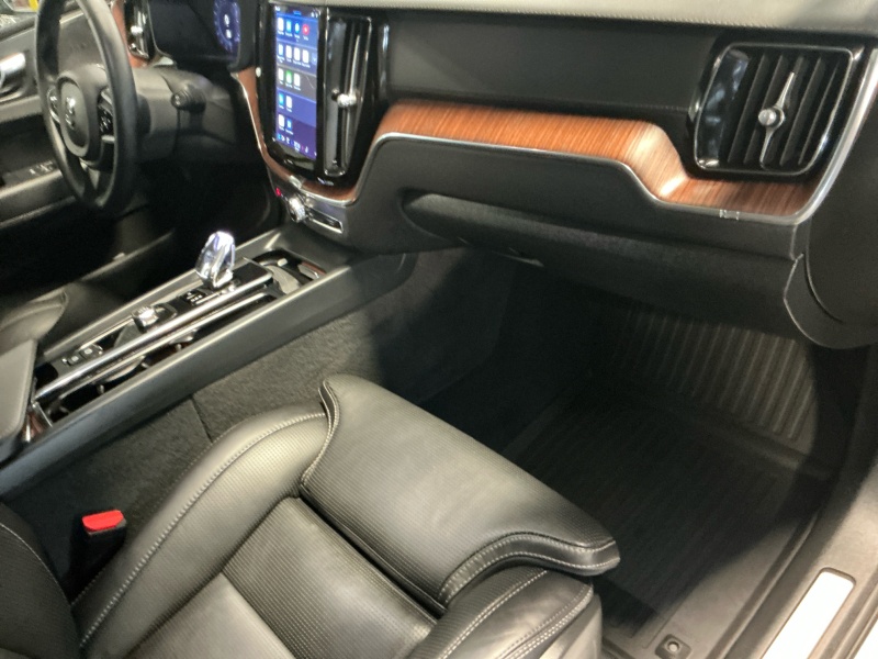 2023 Volvo XC60