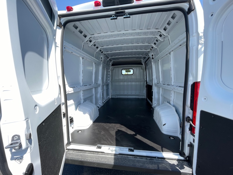 2025 Ram ProMaster Cargo Van