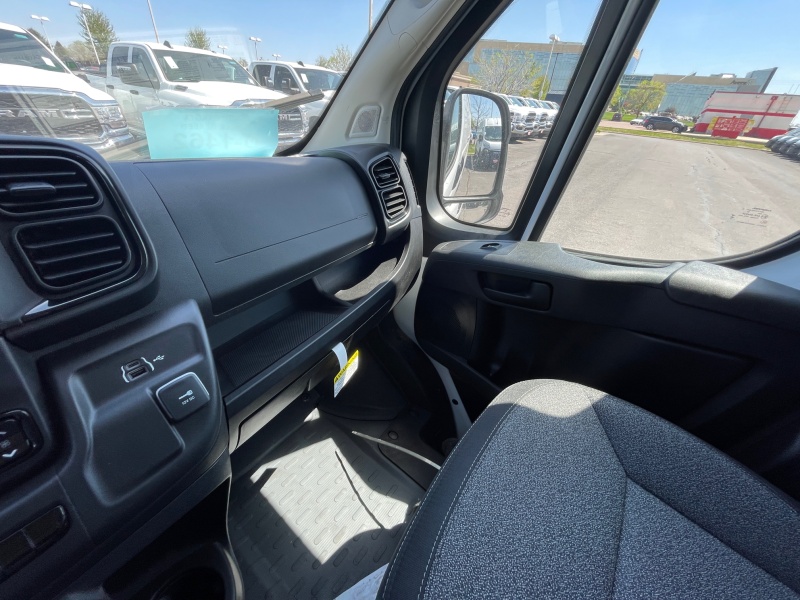 2025 Ram ProMaster Cargo Van