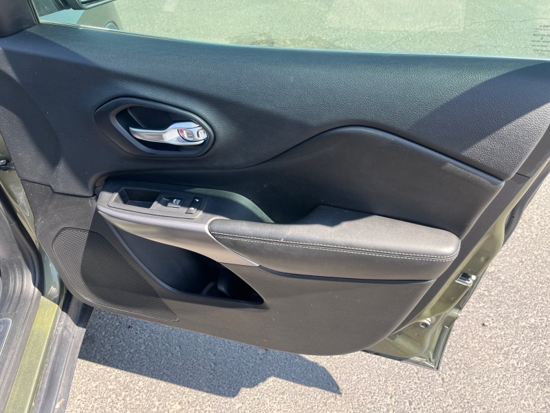 2019 Jeep Cherokee