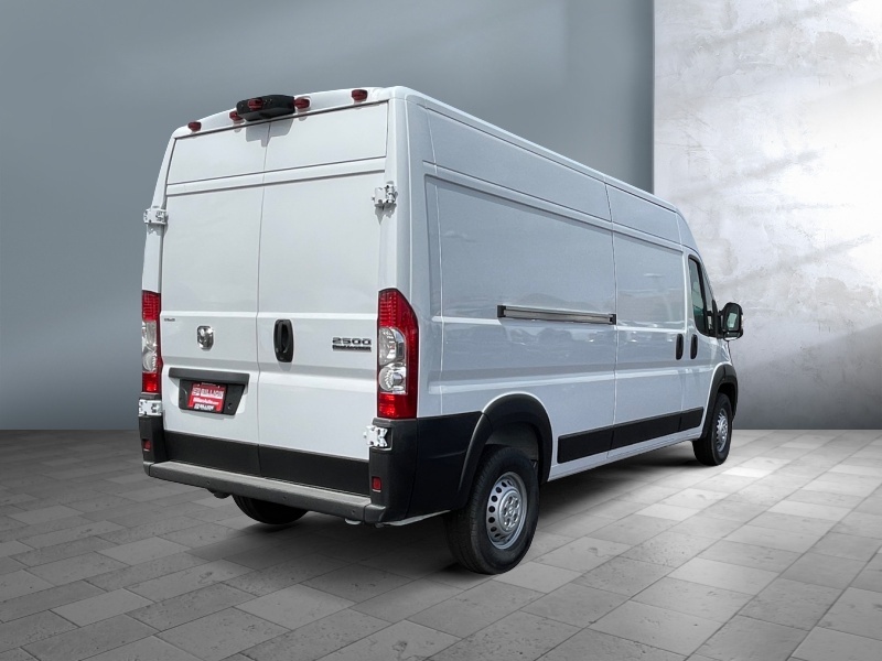 2025 Ram ProMaster Cargo Van