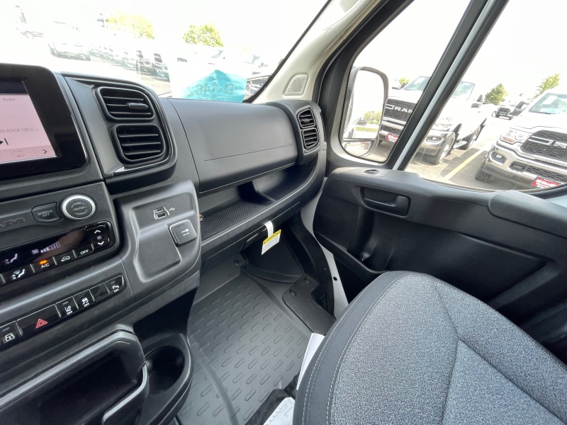 2025 Ram ProMaster Cargo Van