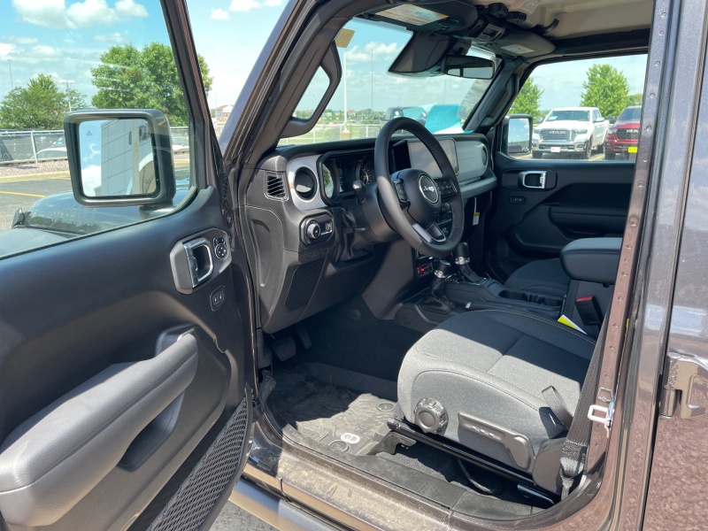 2025 Jeep Wrangler
