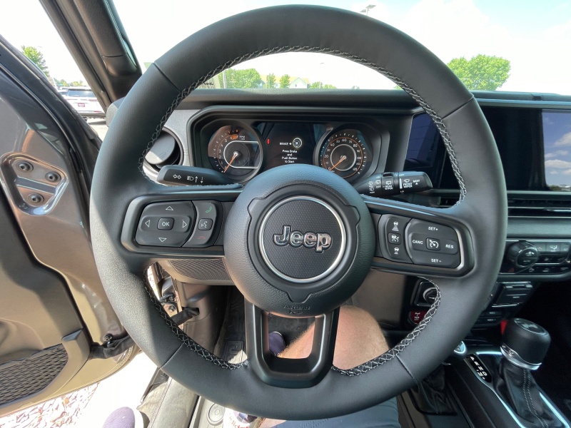 2025 Jeep Wrangler