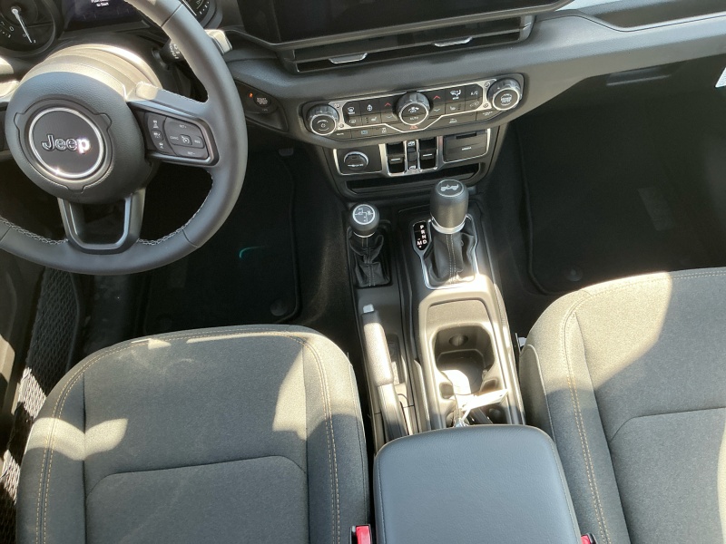 2025 Jeep Wrangler 4xe