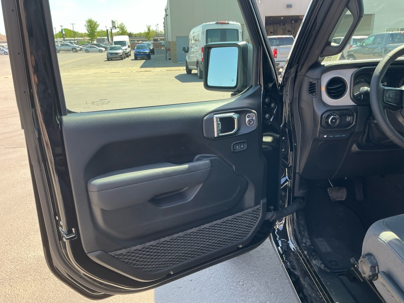 2025 Jeep Wrangler 4xe