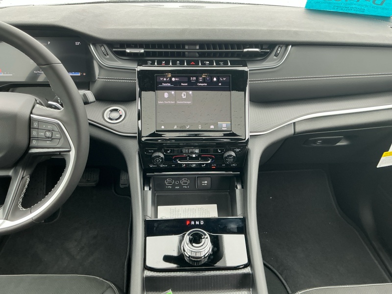 2025 Jeep Grand Cherokee L