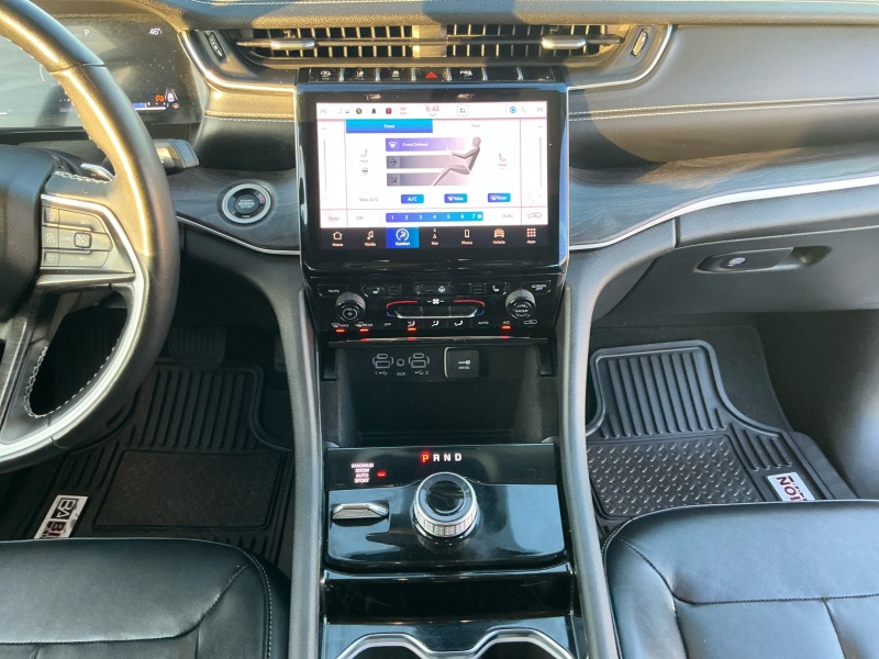 2022 Jeep Grand Cherokee L