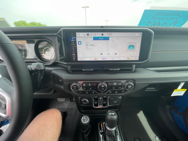 2025 Jeep Wrangler
