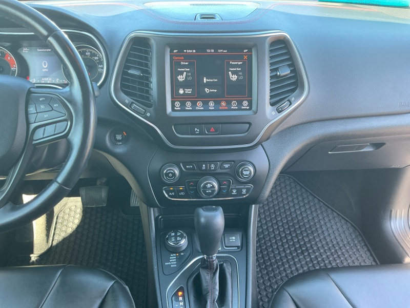 2020 Jeep Cherokee