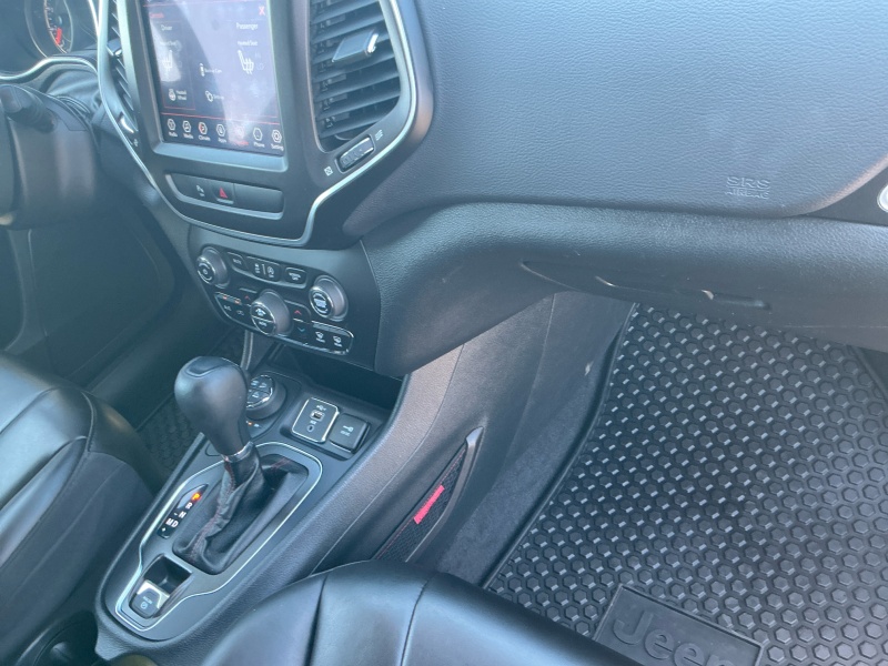 2020 Jeep Cherokee