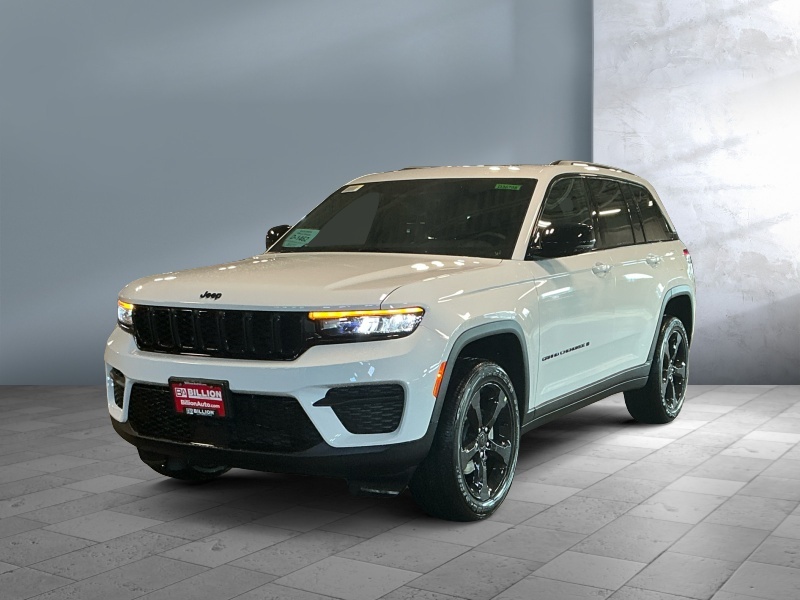New 2025 Jeep Grand Cherokee Laredo SUVs
