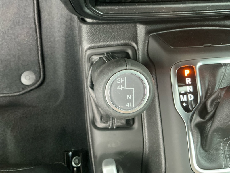 2025 Jeep Gladiator