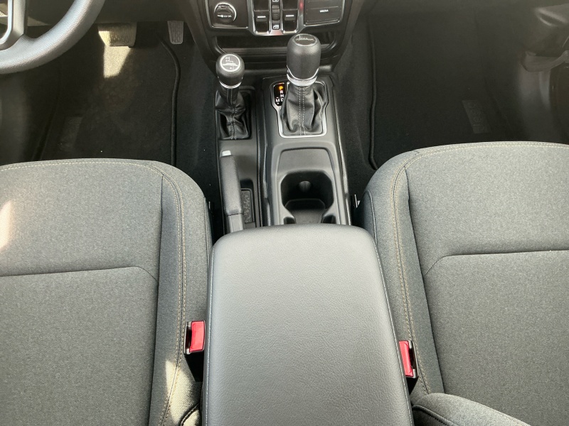 2025 Jeep Gladiator