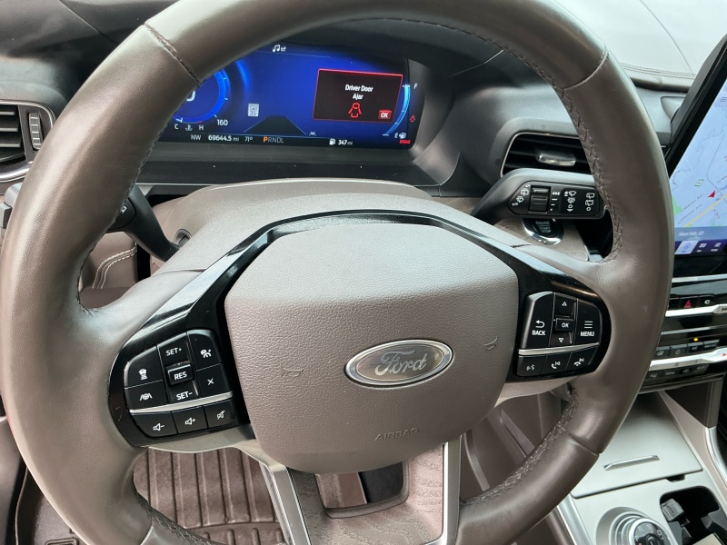 2022 Ford Explorer