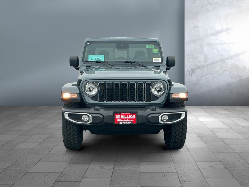 2025 Jeep Gladiator